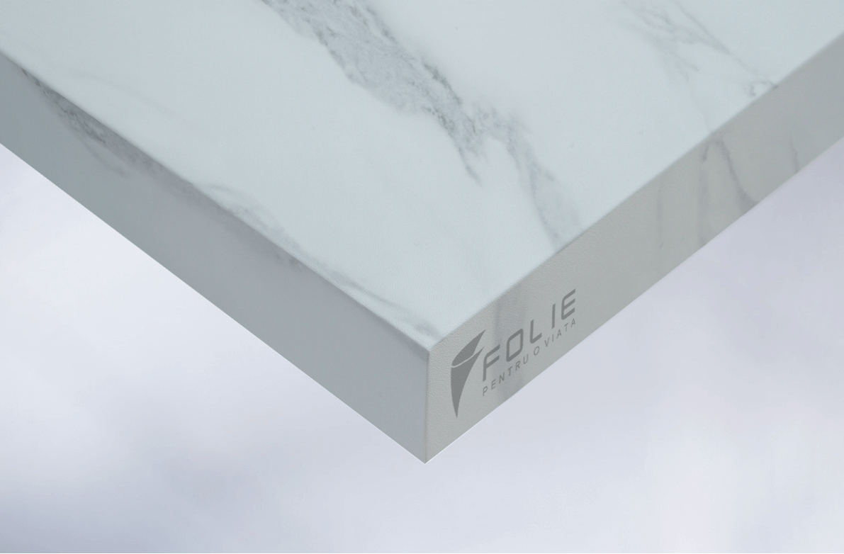 folie autocolantă Statuary White aplicată pe blat de marmură – Folie.ro