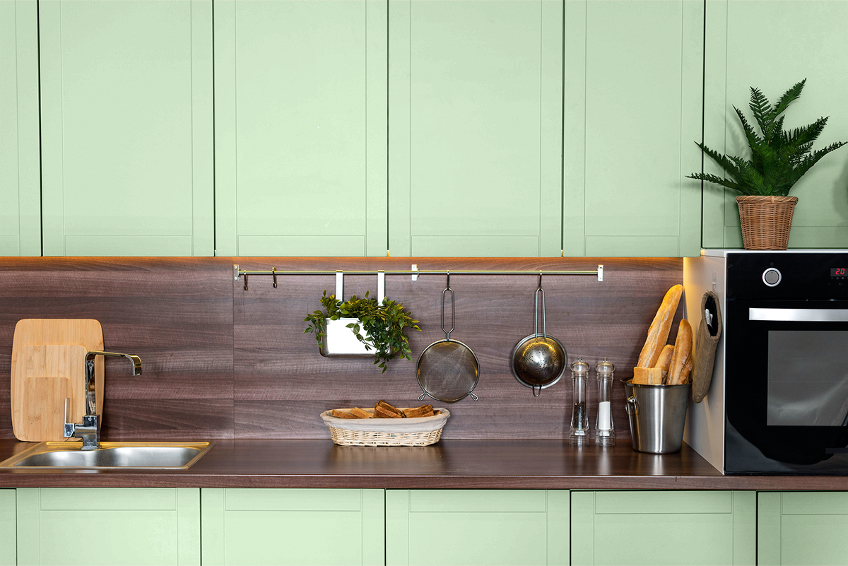 Bucataria dupa aplicarea foliei decorative